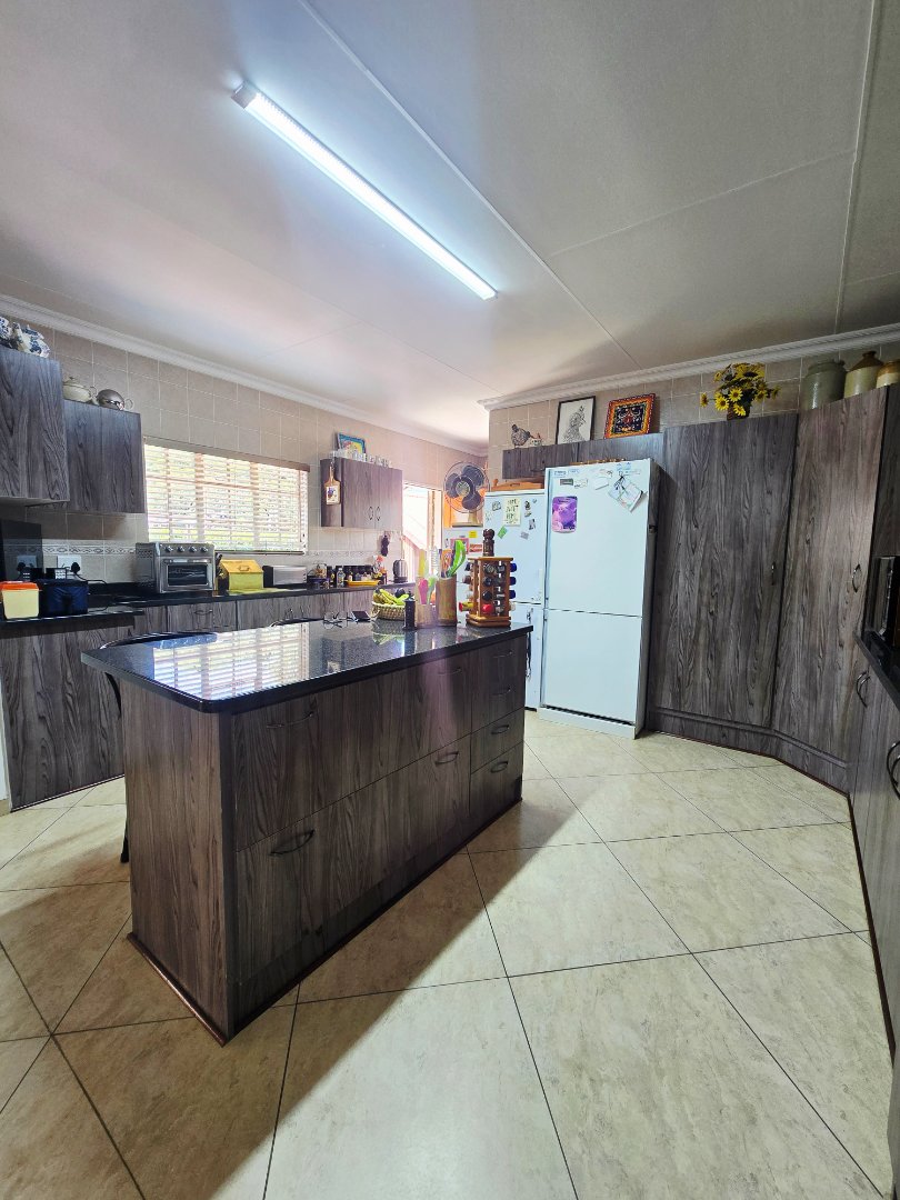 3 Bedroom Property for Sale in Flimieda North West